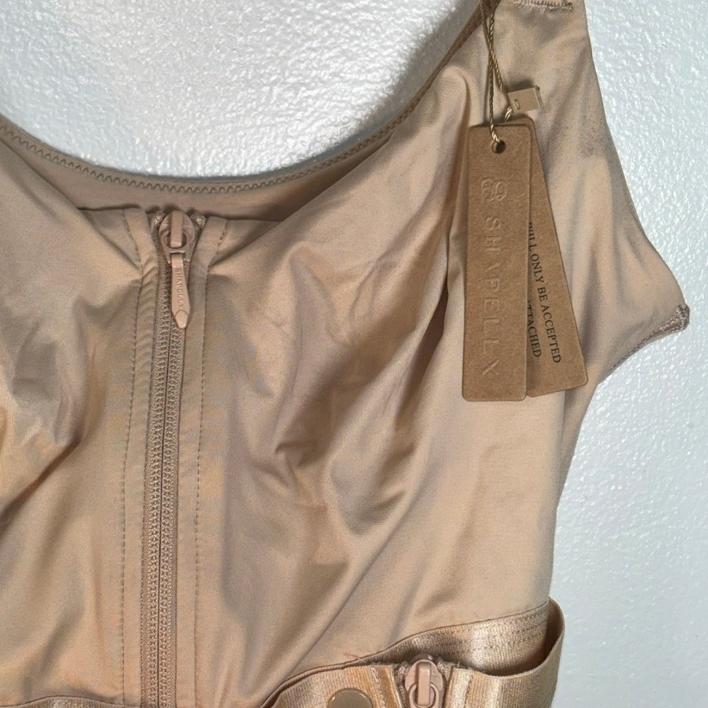 Shapellx Bodysuit Shapewear Womens Sz M Beige NEW Full Body Shaper - Picture 3 of 7